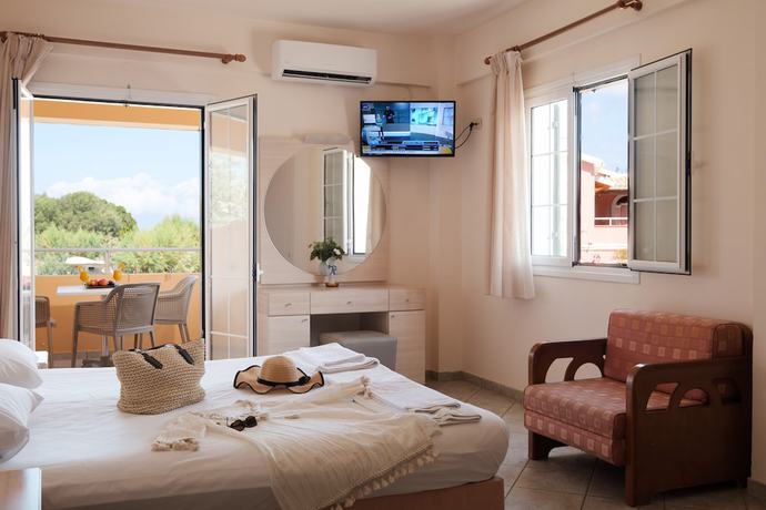 Imagen de la habitación del Hotel Canal D\' Amour by Estia. Foto 11