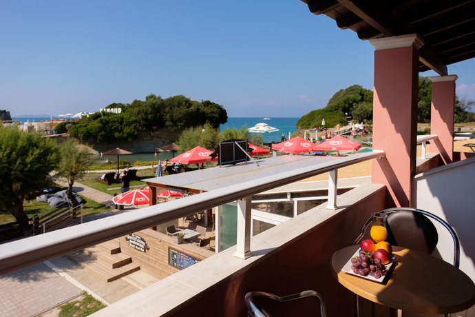 Imagen de la habitación del Hotel Canal D\' Amour by Estia. Foto 18