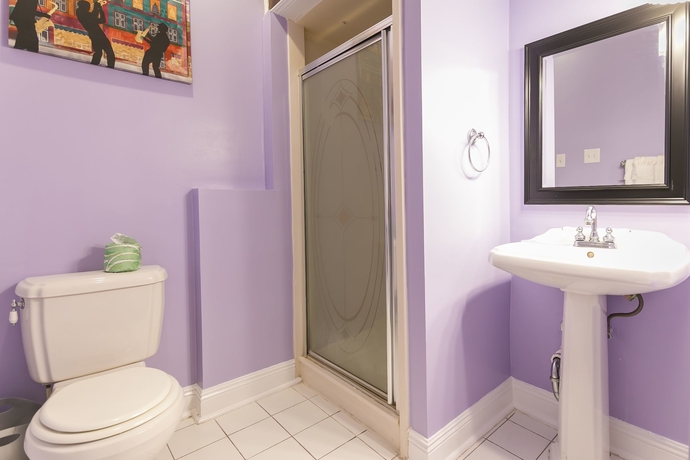 Imagen de la habitación del Hotel Canal Express Studios. Foto 6