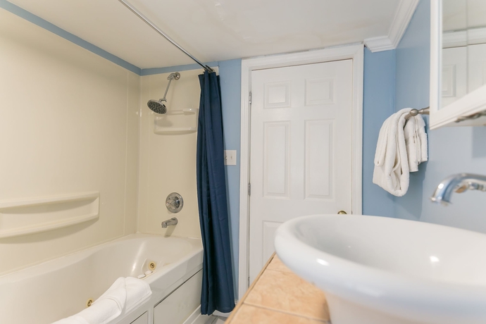 Imagen de la habitación del Hotel Canal Express Studios. Foto 13
