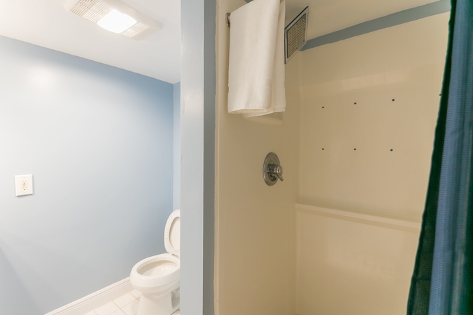 Imagen de la habitación del Hotel Canal Express Studios. Foto 15