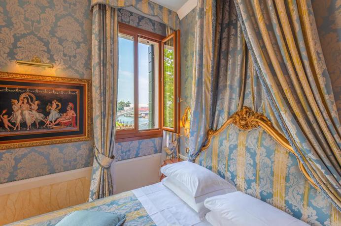 Imagen de la habitación del Hotel Canal Grande. Foto 5