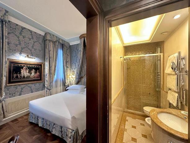 Imagen de la habitación del Hotel Canal Grande. Foto 8