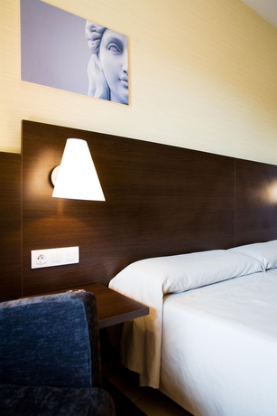 Imagen de la habitación del Hotel Canal Olimpic. Foto 5