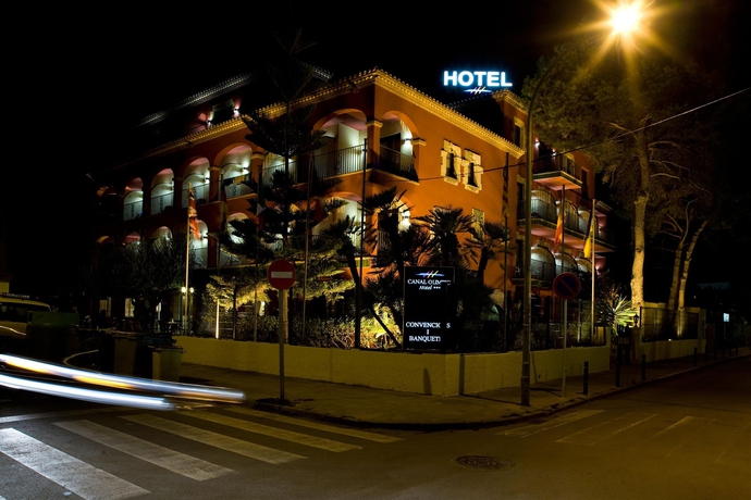 Imagen de los exteriores del Hotel Canal Olimpic. Foto 8