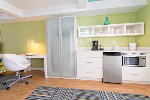 Imagen de la habitación del Hotel Canalside Inn. Foto 8