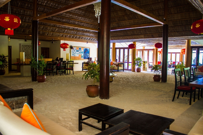 Imagen de los interiores del Hotel Canareef Resort Maldives. Foto 14
