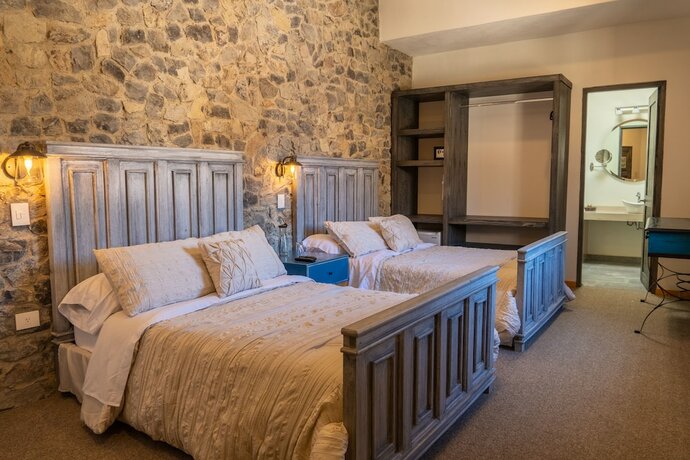 Imagen de la habitación del Hotel Canaria ValQuirico. Foto 13