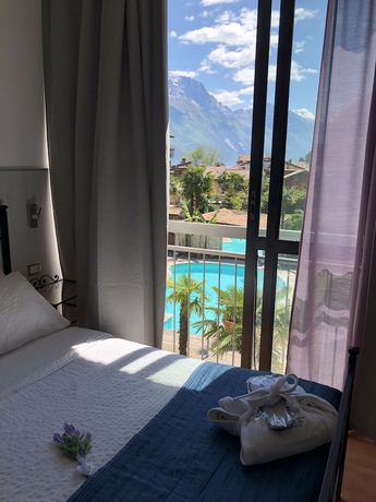 Imagen de la habitación del Hotel Canarino. Foto 17