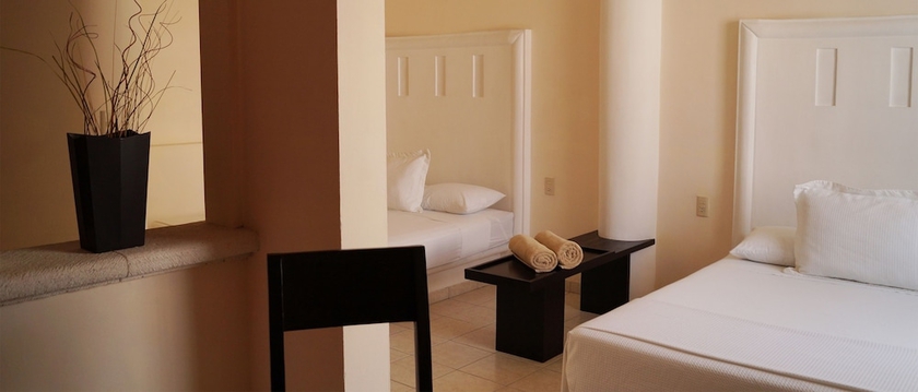 Imagen de la habitación del Hotel Canarios. Foto 2