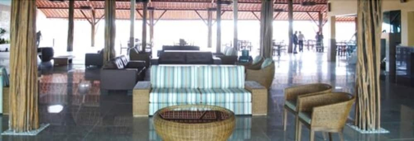 Imagen de los interiores del Hotel Canarius De Gravat&aacute;. Foto 18