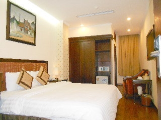 Imagen de la habitación del Hotel Canary Hanoi. Foto 10