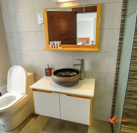 Imagen de la habitación del Hotel Canary, Kampala. Foto 15