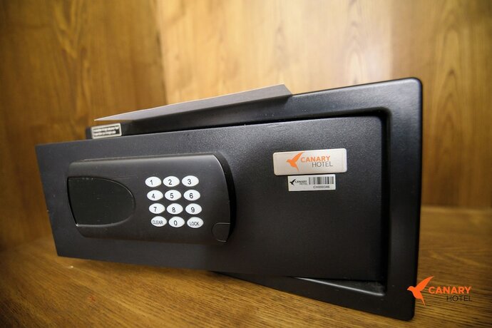 Imagen de la habitación del Hotel Canary, Kampala. Foto 16