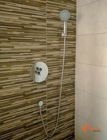 Imagen general del Hotel Canary, Kampala. Foto 11