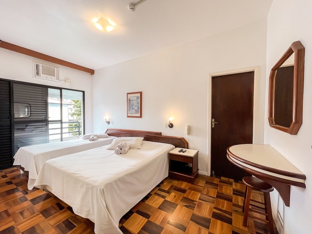 Imagen de la habitación del Hotel Canas Gold Praia. Foto 2