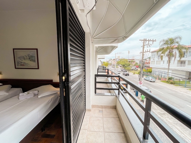 Imagen de la habitación del Hotel Canas Gold Praia. Foto 15