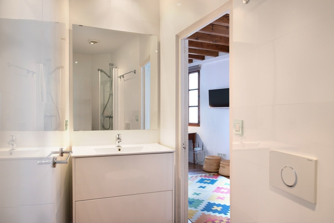 Imagen de la habitación del Hotel Canavall. Foto 12