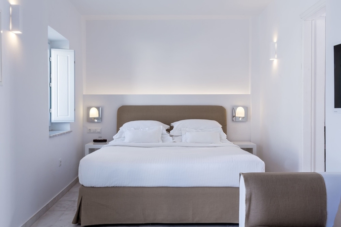 Imagen de la habitación del Hotel Canaves Oia Boutique. Foto 15