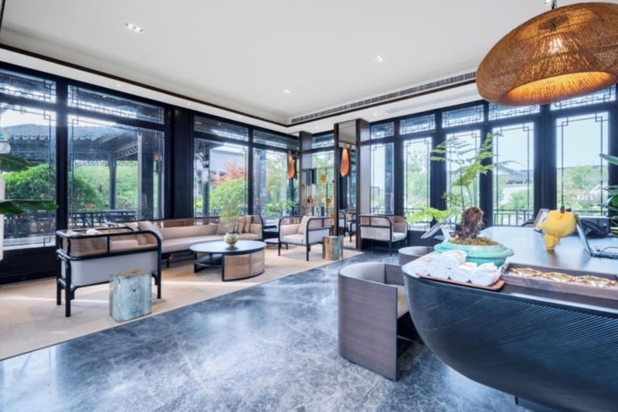Imagen de los interiores del Hotel Canbeauty Golf Resort and SPA Weihai. Foto 16