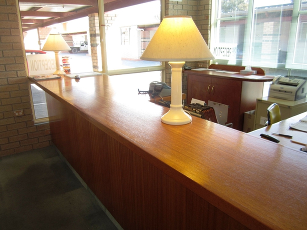 Imagen de los interiores del Hotel Canberra Lyneham Motor Inn. Foto 13