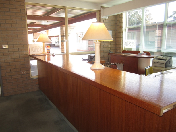 Imagen de los interiores del Hotel Canberra Lyneham Motor Inn. Foto 14