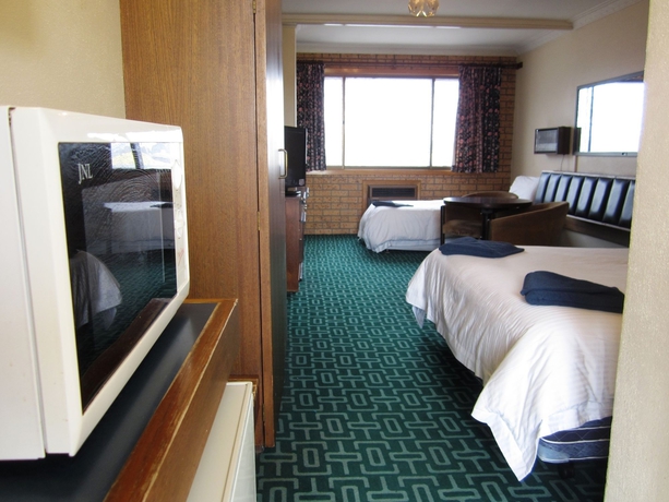 Imagen de la habitación del Hotel Canberra Lyneham Motor Inn. Foto 12