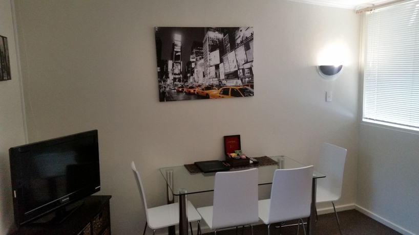 Imagen de los interiores del Hotel Canberra Short Term and Holiday Accommodation. Foto 13