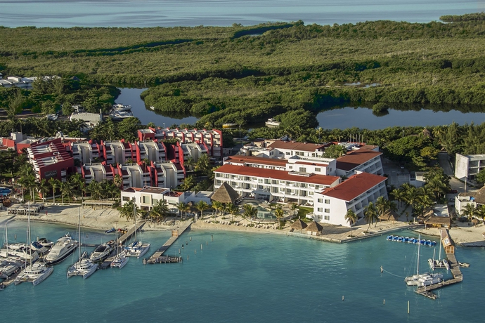 Imagen de los exteriores del Hotel Cancun Bay Resort - All Inclusive. Foto 10