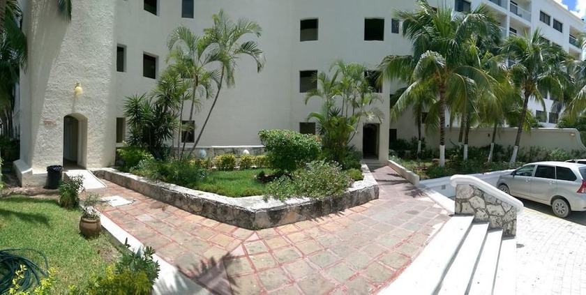 Imagen de los interiores del Hotel Cancun Plaza Condo. Foto 17