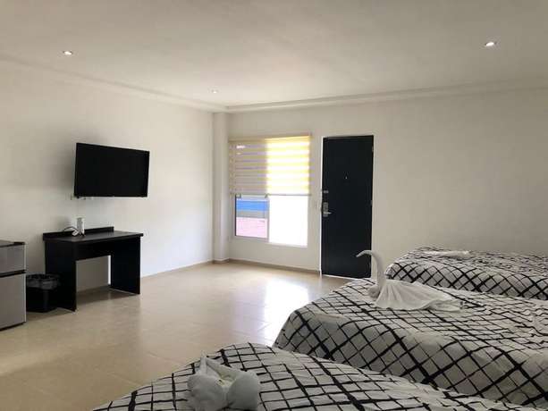 Imagen de la habitación del Hotel Cancun Tennis Inn. Foto 10