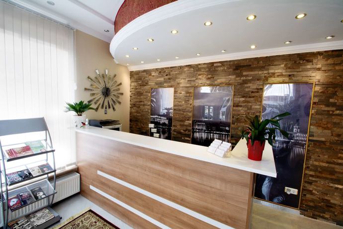 Imagen de los interiores del Hotel CandS. Foto 19