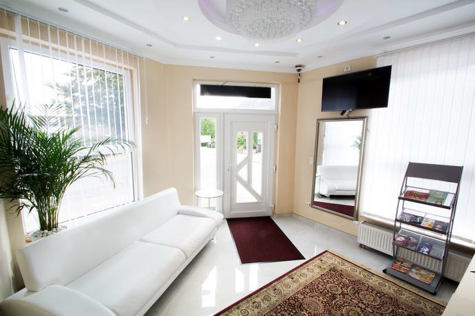 Imagen de los interiores del Hotel CandS. Foto 20