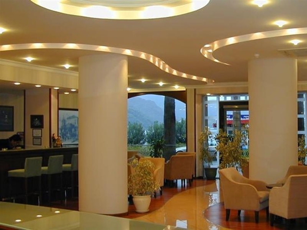 Imagen general del Hotel Candan Beach. Foto 11
