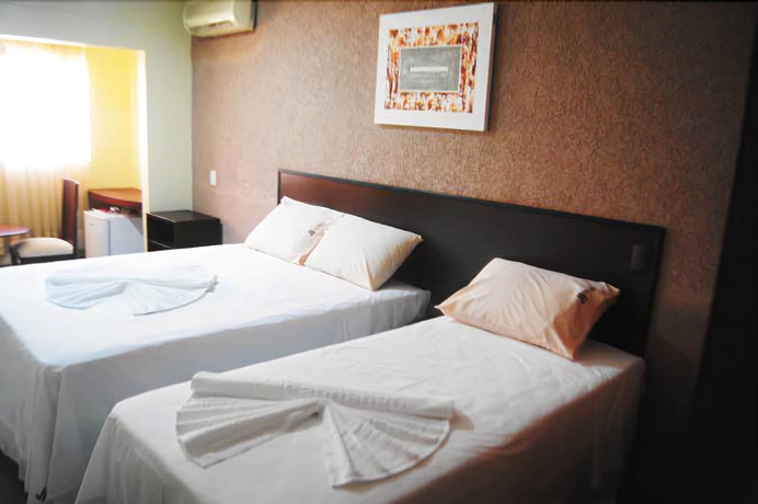 Imagen de la habitación del Hotel Candango Aero. Foto 10