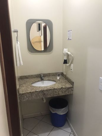 Imagen de la habitación del Hotel Candeias Basfak Praia. Foto 3