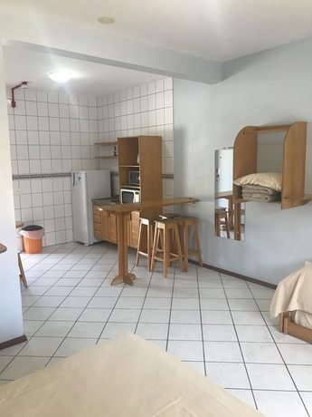 Imagen de la habitación del Hotel Candeias Basfak Praia. Foto 5