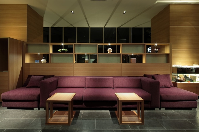 Imagen de los interiores del Hotel Candeo Hotels Sano. Foto 12