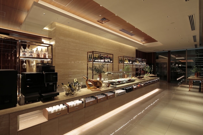 Imagen del bar/restaurante del Hotel Candeos Osaka Shinsaibashi. Foto 6