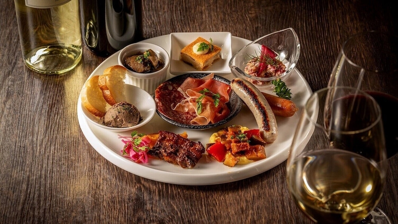 Imagen del bar/restaurante del Hotel Candeos Osaka Shinsaibashi. Foto 10