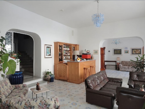 Imagen de los interiores del Hotel Candia, Bagni. Foto 17