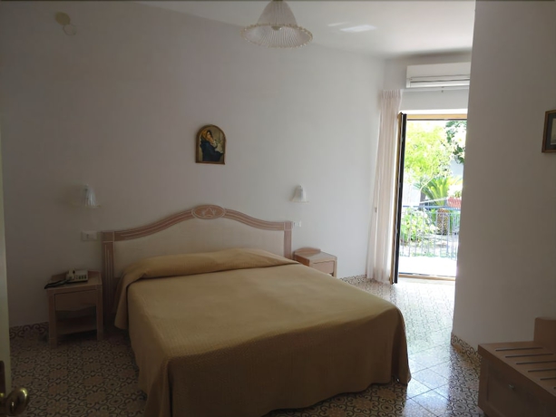 Imagen de la habitación del Hotel Candia, Bagni. Foto 11
