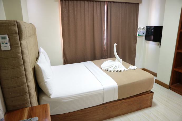 Imagen de la habitación del Hotel Candice Lucy. Foto 7