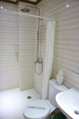 Imagen de la habitación del Hotel Candice Lucy. Foto 8