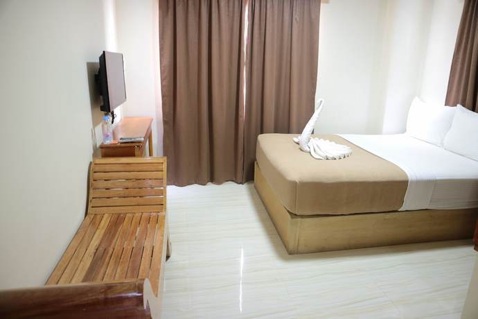 Imagen de la habitación del Hotel Candice Lucy. Foto 16