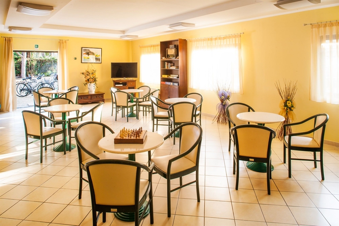 Imagen del bar/restaurante del Hotel Candido, Diano Marina. Foto 3
