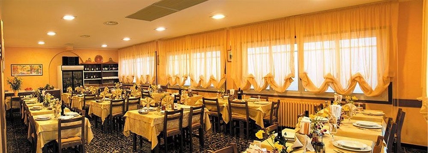 Imagen del bar/restaurante del Hotel Candido, Diano Marina. Foto 6
