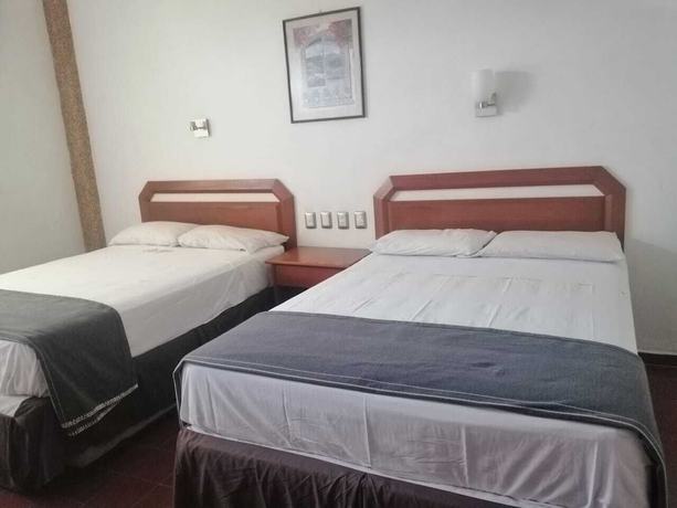 Imagen de la habitación del Hotel Candilejas Playa. Foto 4