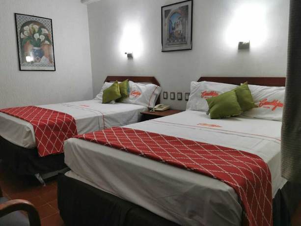 Imagen de la habitación del Hotel Candilejas Playa. Foto 9