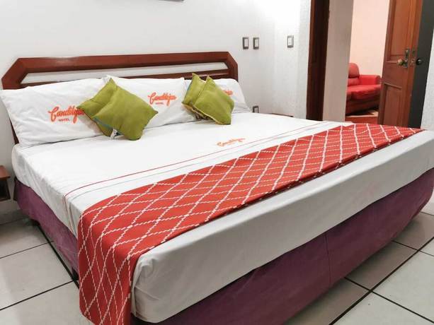 Imagen de la habitación del Hotel Candilejas Playa. Foto 10